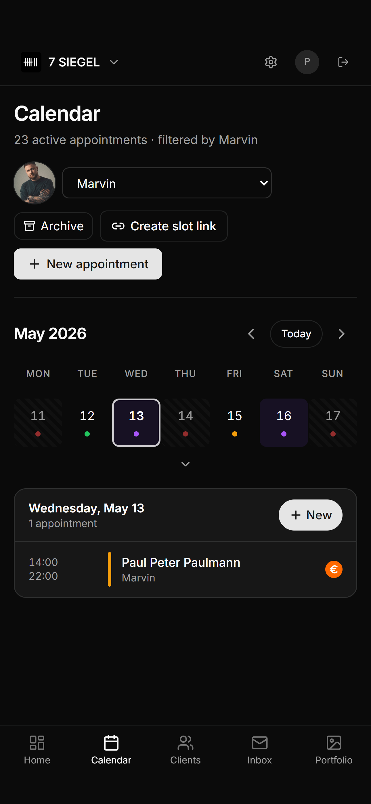 Mobile weekly calendar — the artist's week at a glance.